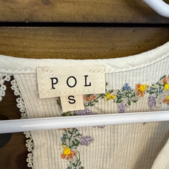 POL Cream Floral-Embroidered Sleeveless Camisole with Pink Print - Picture 2 of 5